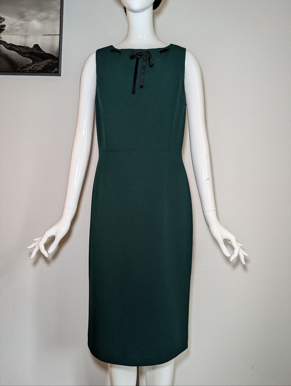 Ivanka Trump Size 6 Dark Green Sleeveless Lace-Up Sheath Midi Dress
